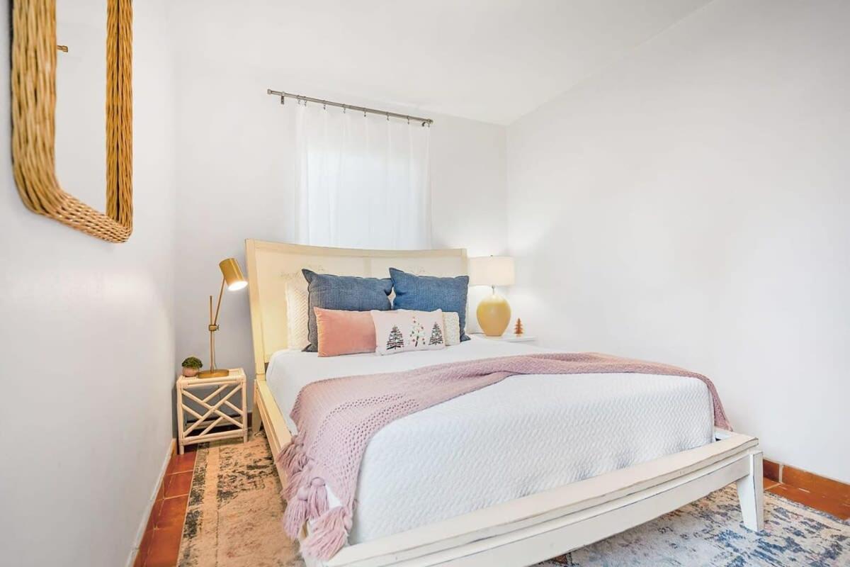 Pink House Prime Location Walk To Downtown Dogs Ok Villa St. Augustine Exterior foto