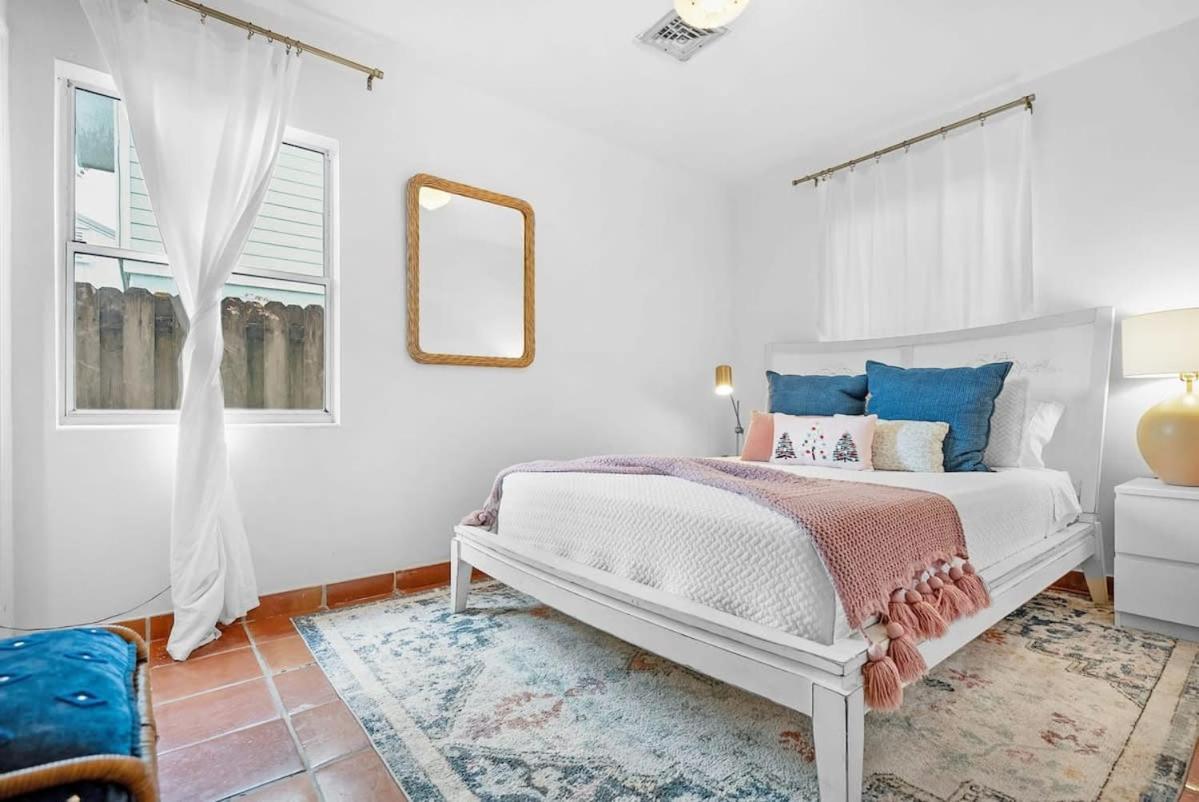 Pink House Prime Location Walk To Downtown Dogs Ok Villa St. Augustine Exterior foto